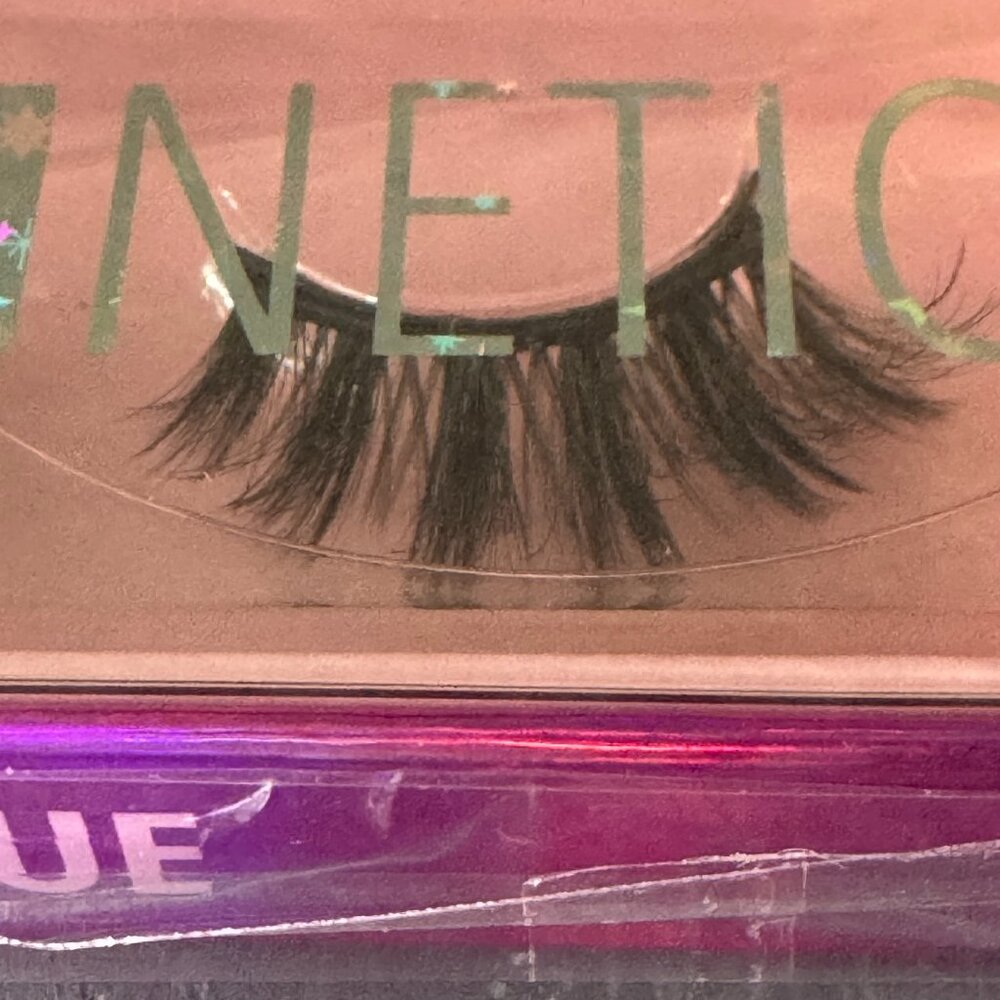 GLAMNETIC VOGUE Eyelashes - NIB - Picture 5 of 10